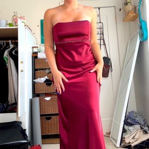 Wine Prom dress